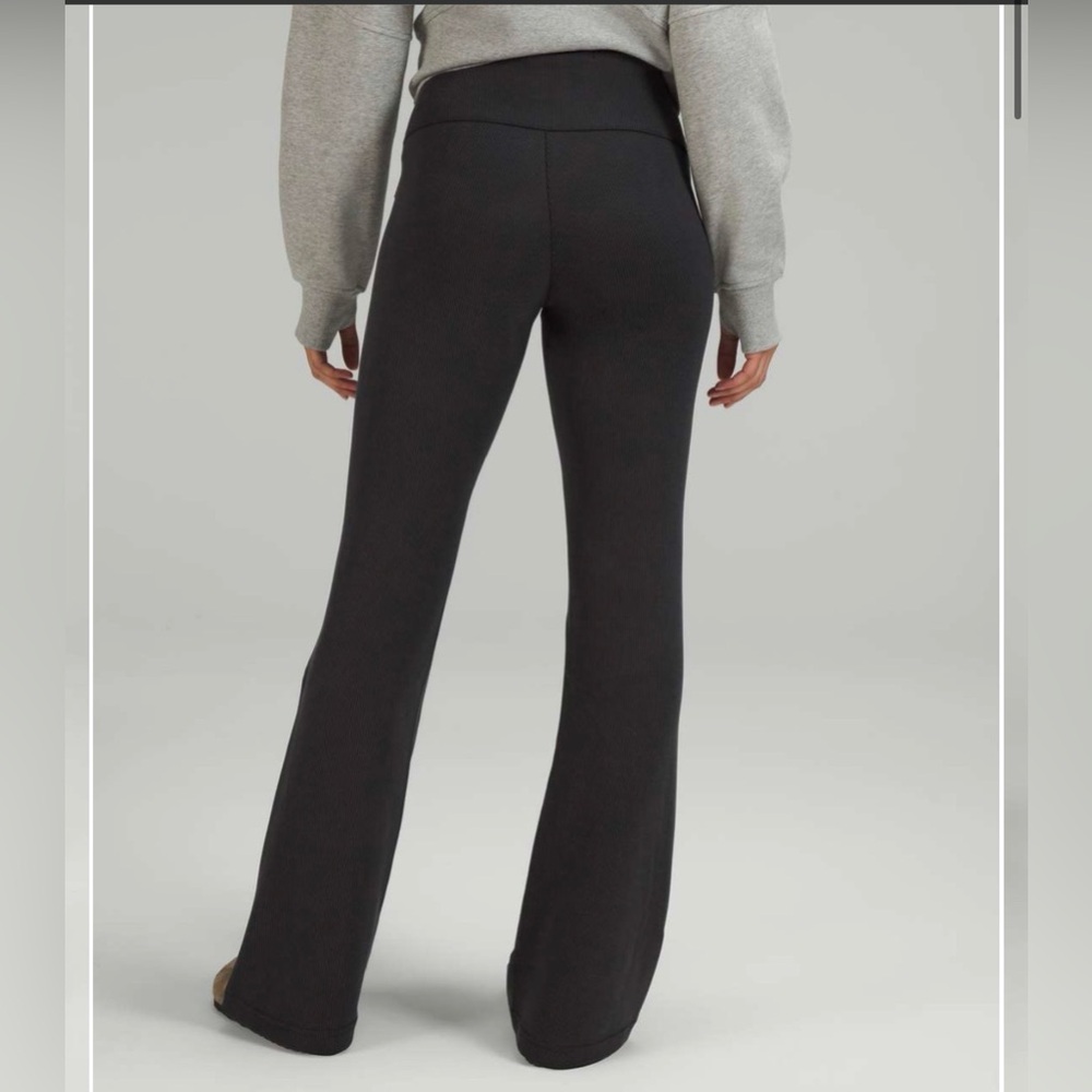 Lululemon Brushed Softstreme Ribbed Zip Flared Pant Legging 32.5" Women’s 2 Blk - Picture 4 of 12